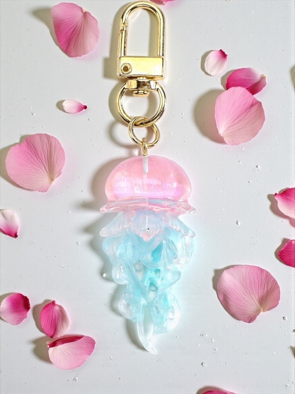 NWT Resin Jellyfish Keychain Bag Charm Pink Blue Gradient Glow In The Dark